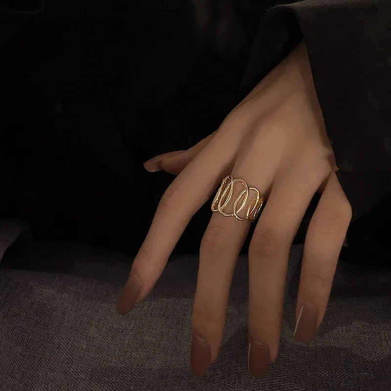 New Trendy Two-color Black Heart Rings For Women Minimalist Aesthetic Drop Of Oil Open Rings Female Metal Punk Party Jewelry