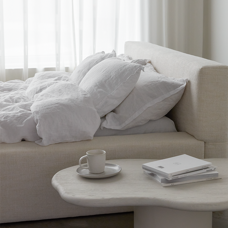 Aurora bedframe High 210cm