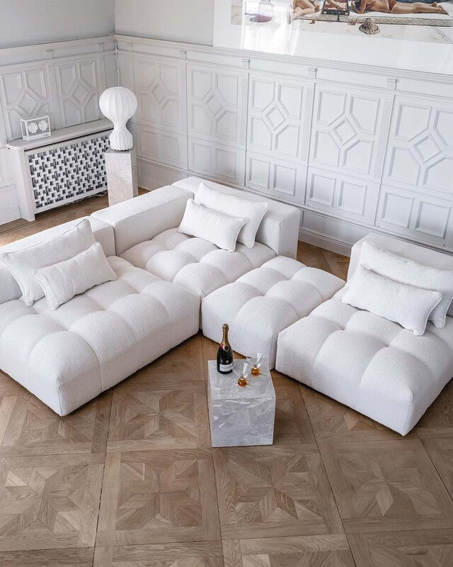 Gull armchair Monochrome