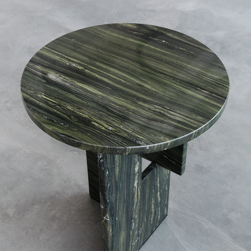 FORM Table 40x40x50cm